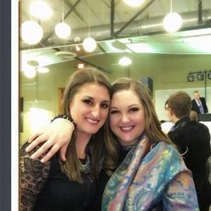 Meet your Posher, Candice